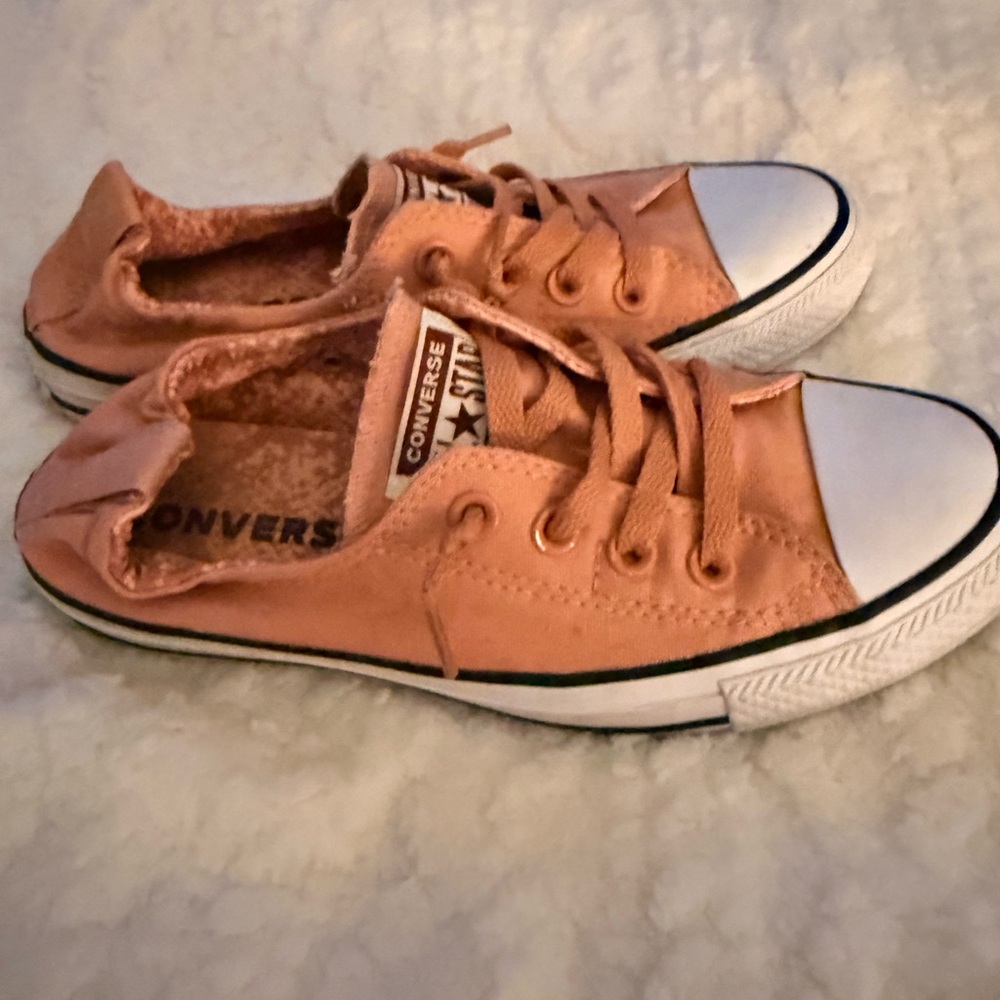 Converse pink Low Top Sneakers with White Toe Caps - Picture 5 of 7